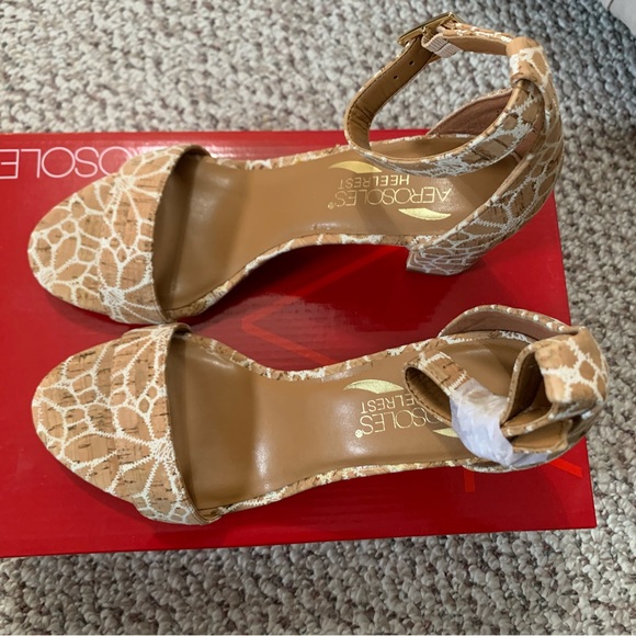 New Aerosoles Bird of Paradise Sandal in Cork 6.5 - Picture 2 of 3